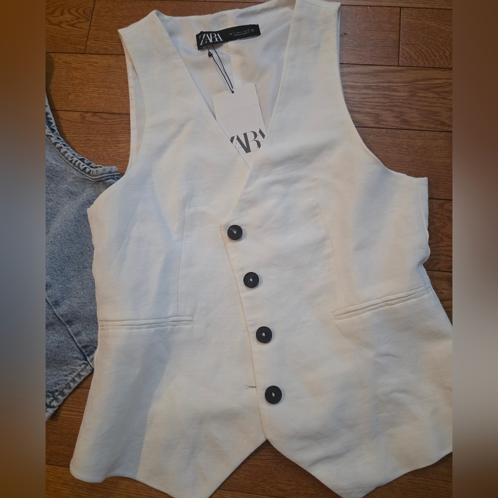 Zara Vest